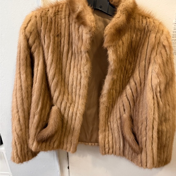 Luxurious genuine mink Tan Fur Jacket - Picture 8 of 9